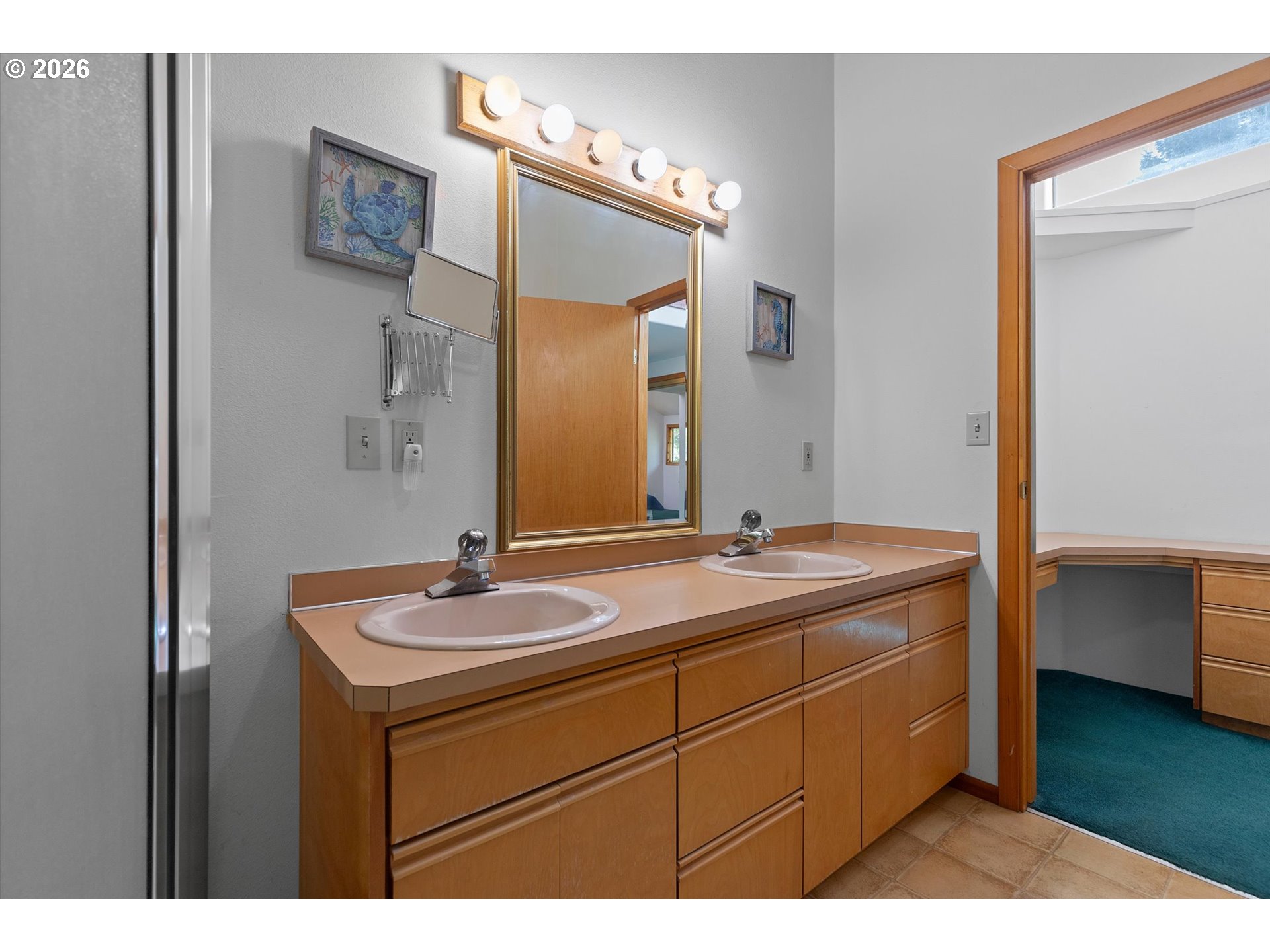2180 Se Alsea Way Property Photo 36