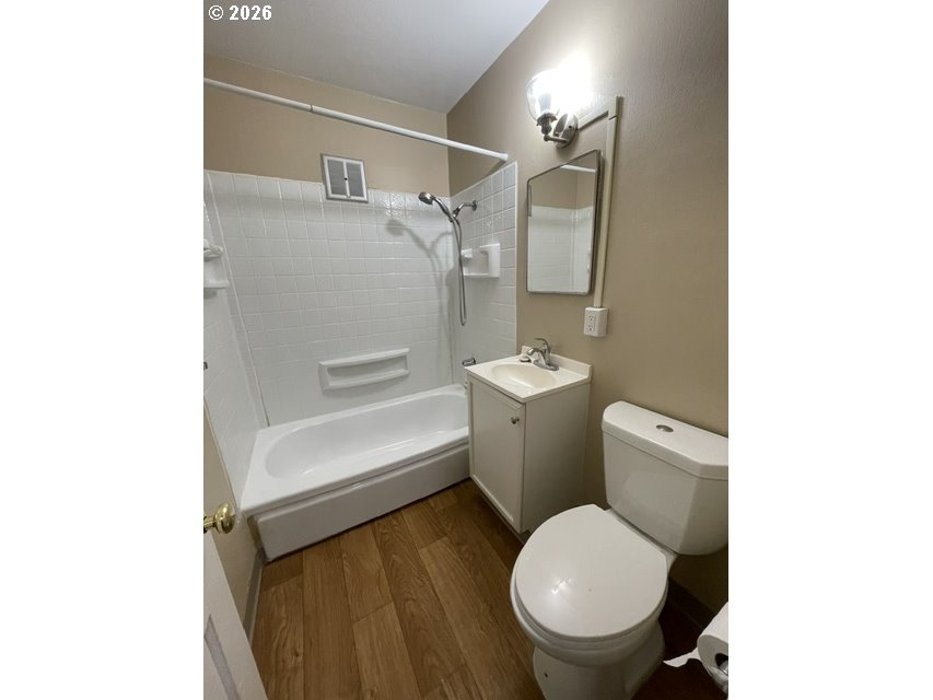 8636 Ne Holladay St Property Photo 13