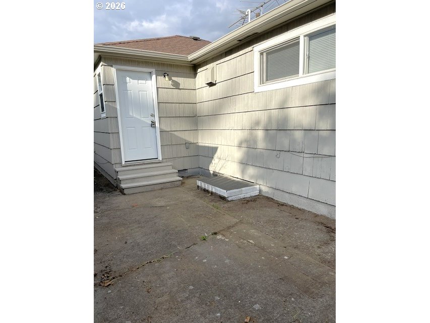 8636 Ne Holladay St Property Photo 18