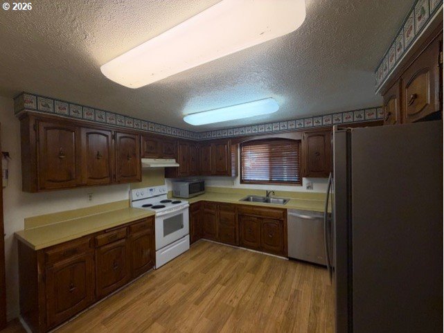 1105 Orchard Ln Property Photo 2