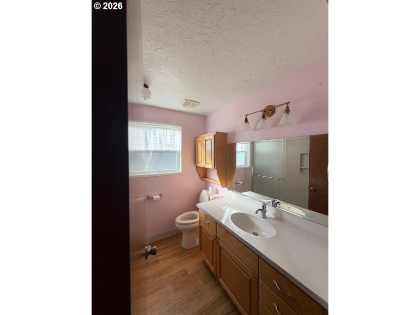 1105 Orchard Ln Property Photo 6
