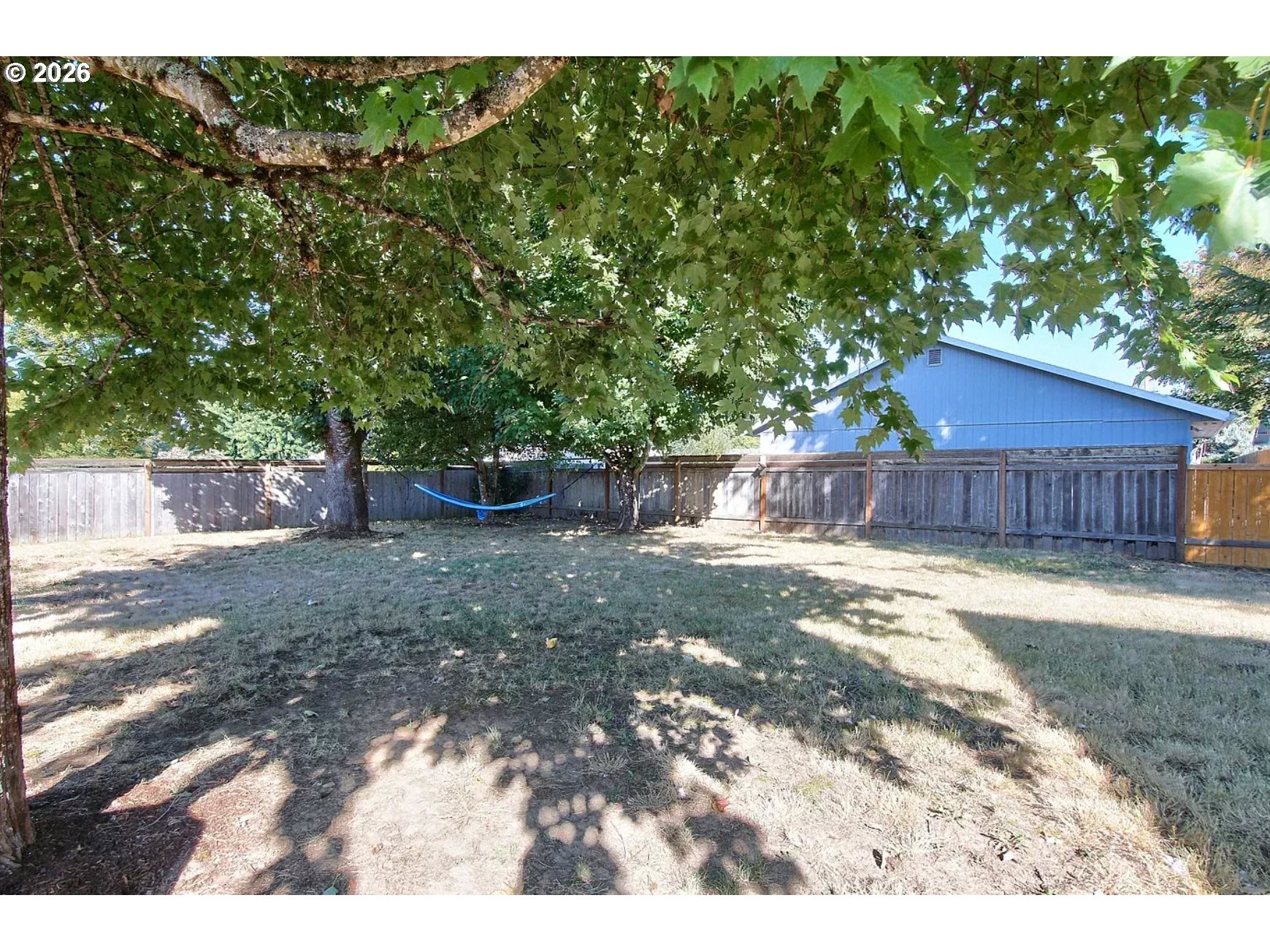 489 S 18th Ave Property Photo 25