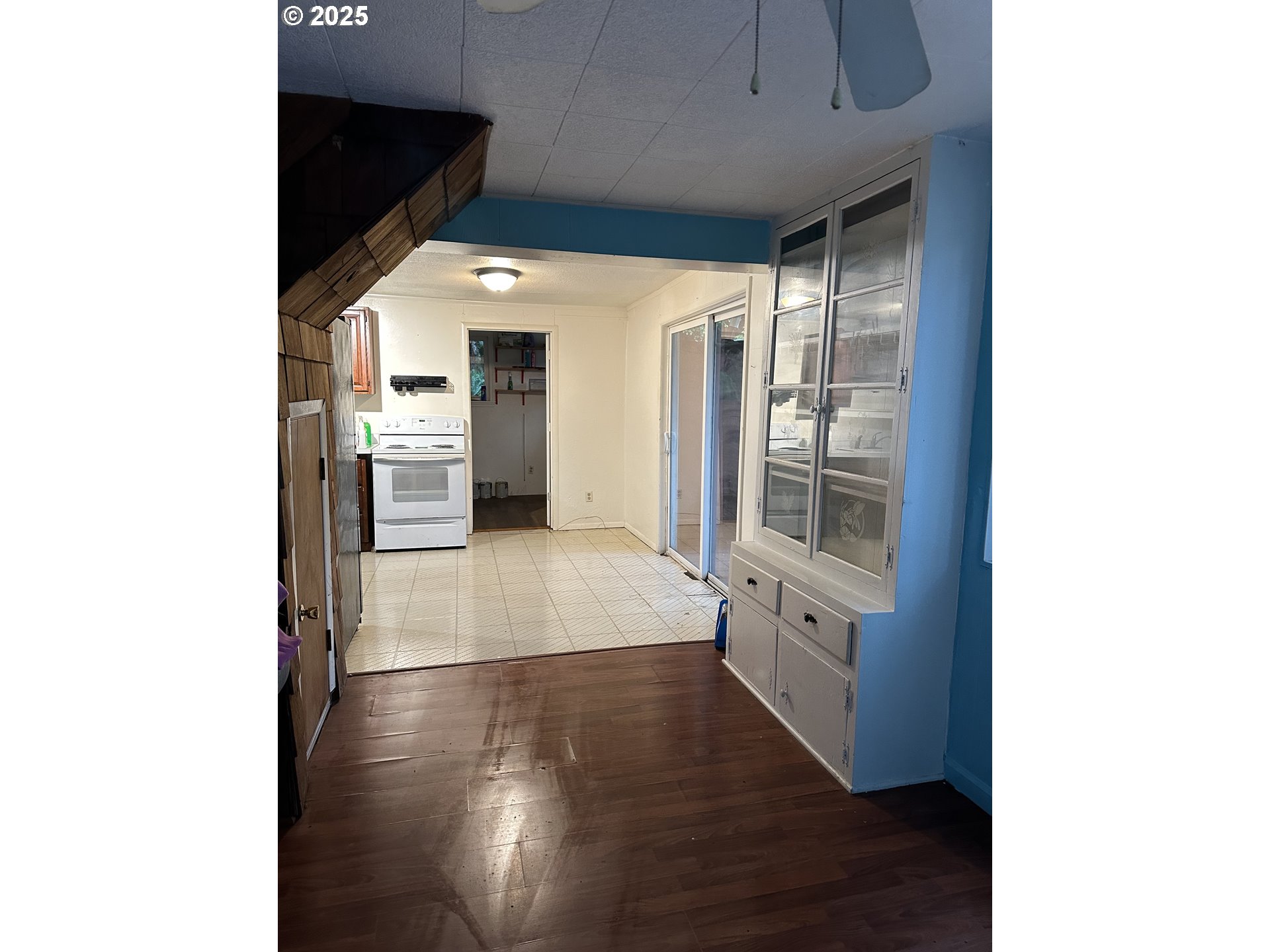 9247 Highway 126 Property Photo 7