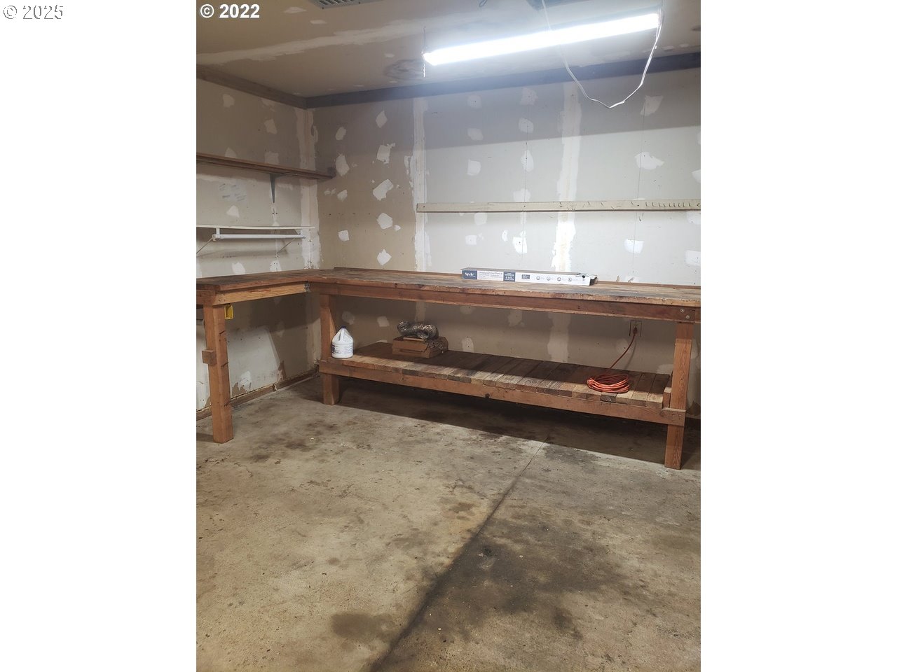 9247 Highway 126 Property Photo 15
