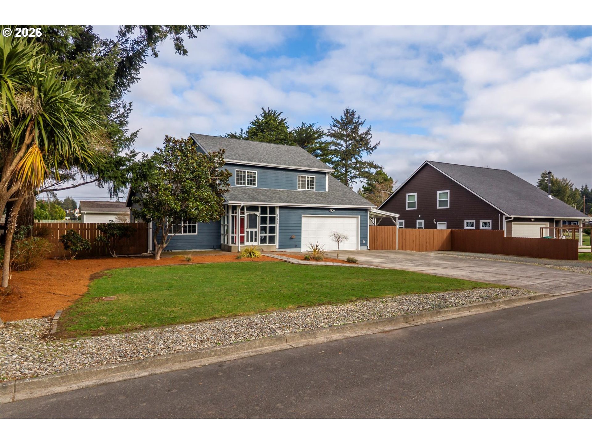 1057 4th ST SE Property Photo 1