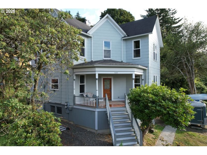 2689 GRAND AVE Property Photo 1