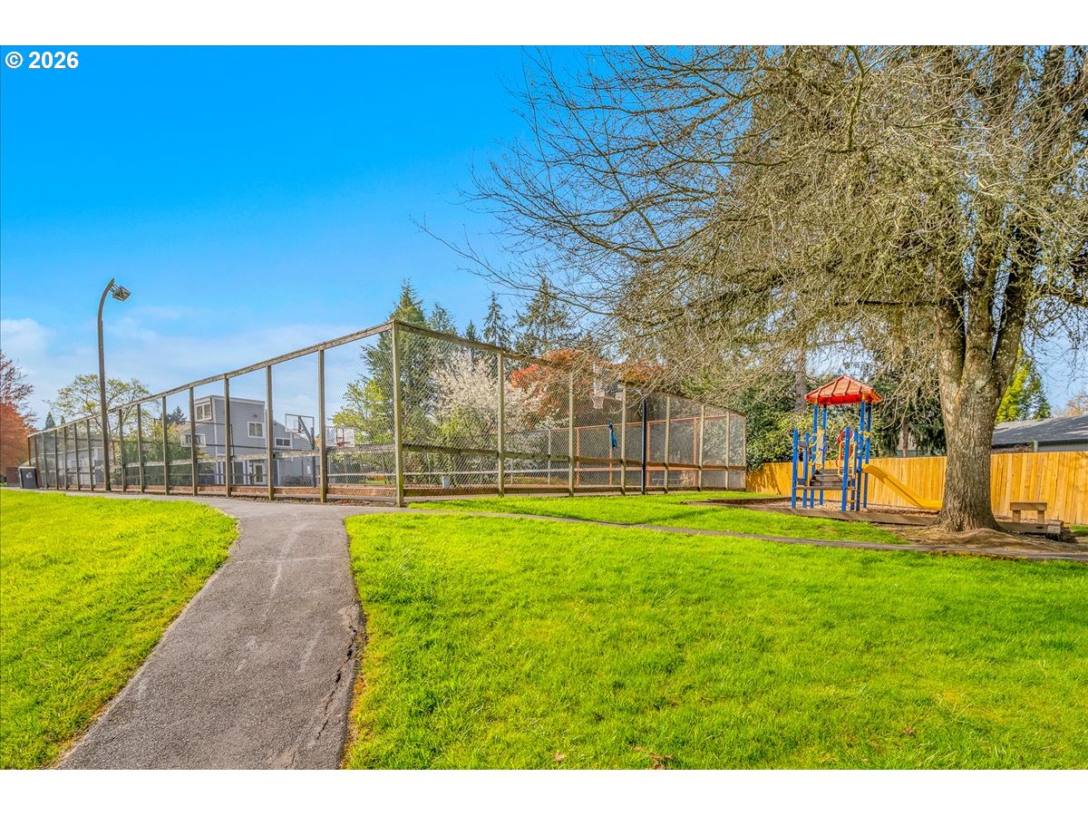 20464 Sw Rosa Dr Property Photo 34