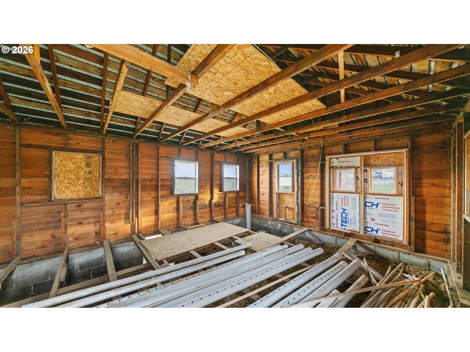85576 Highway 11 Property Photo 7