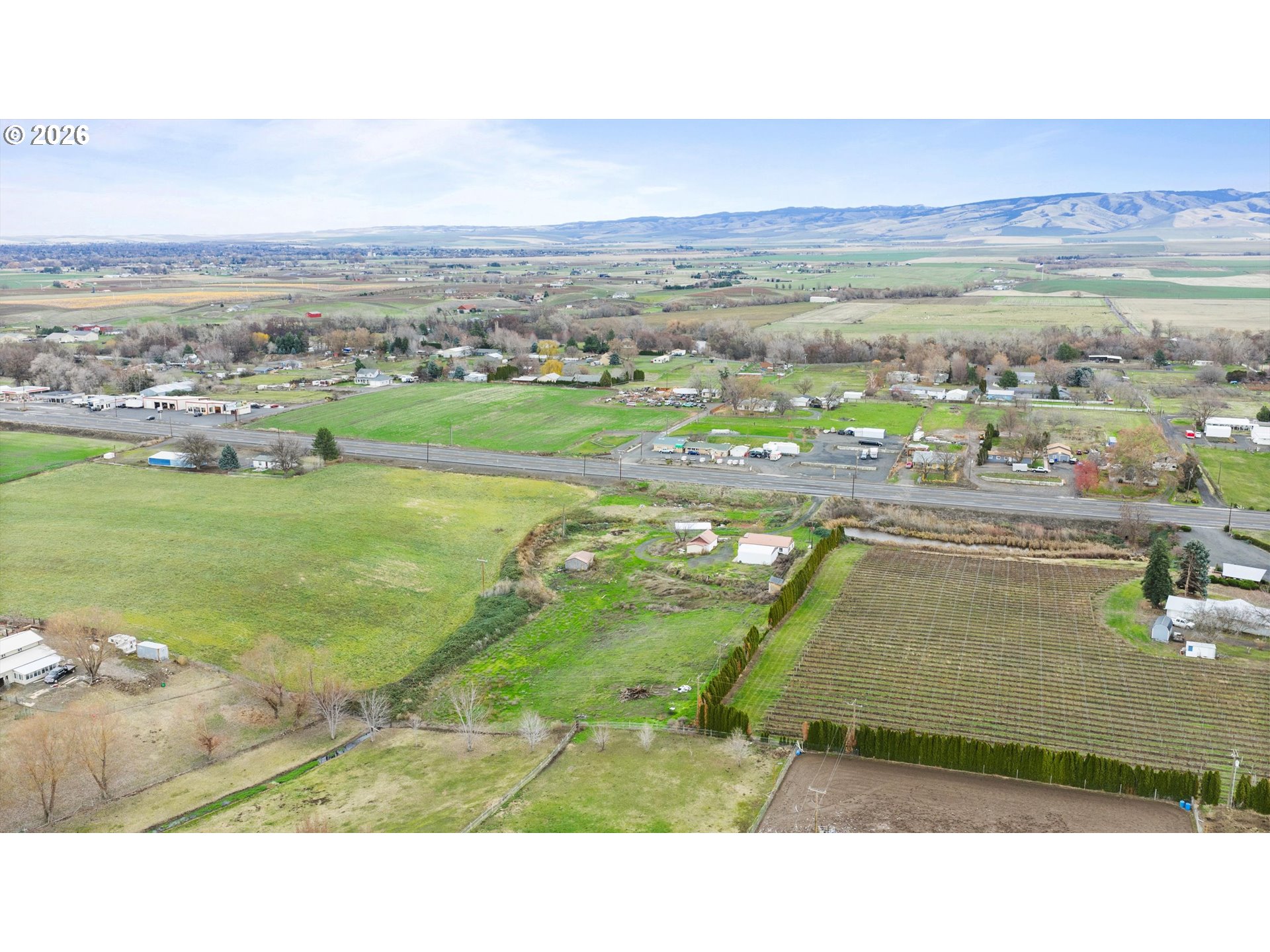 85576 Highway 11 Property Photo 37