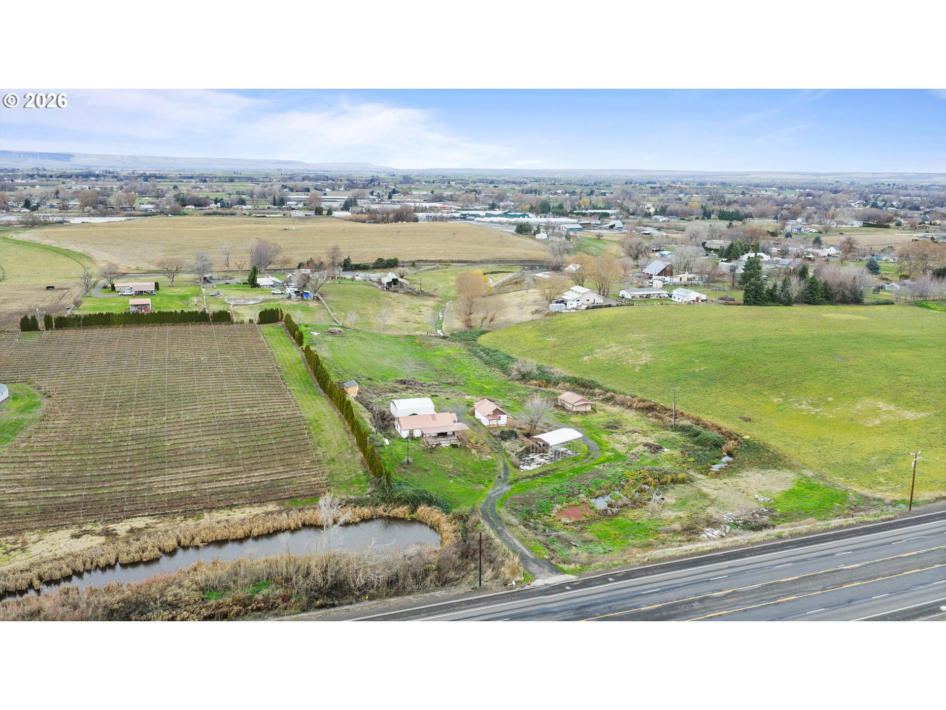 85576 Highway 11 Property Photo 44