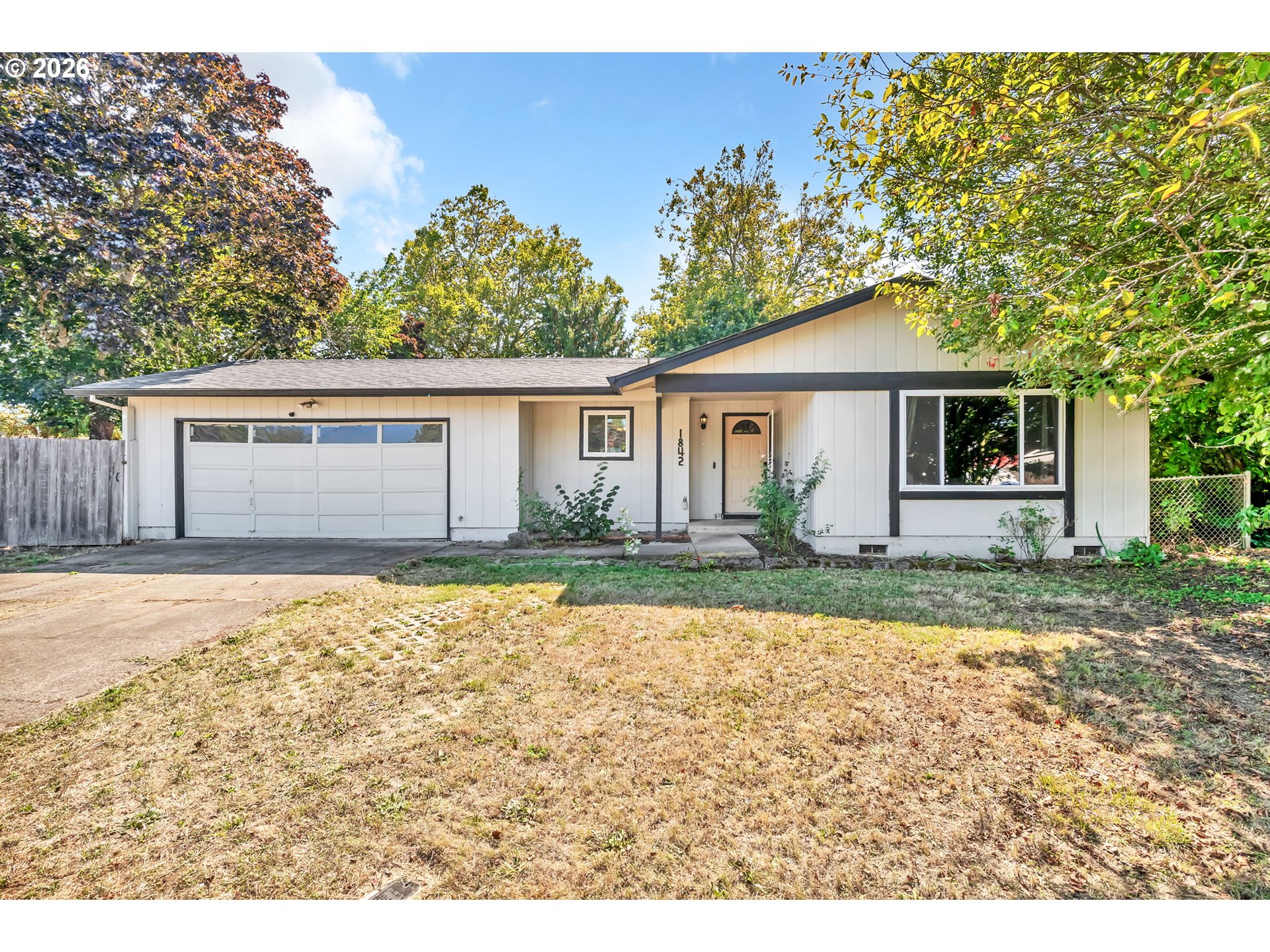 1842 LAVETA LN Property Photo 1