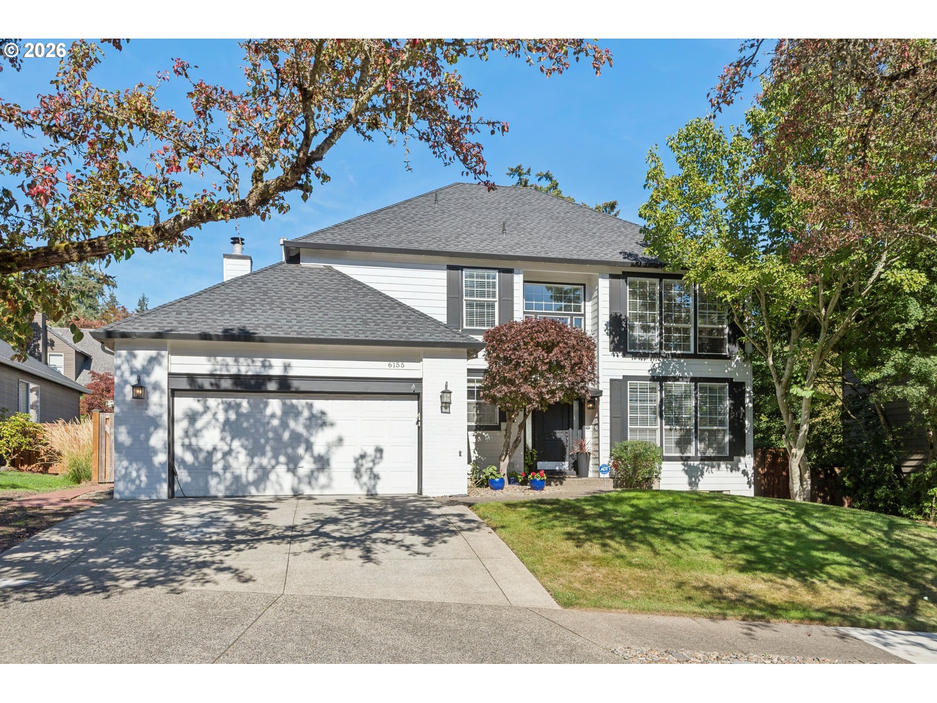 6155 Frost Ln Property Photo 1