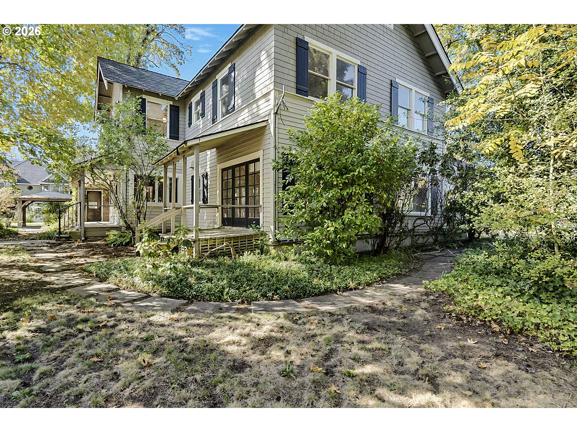 1610 Cal Young Rd Property Photo 39