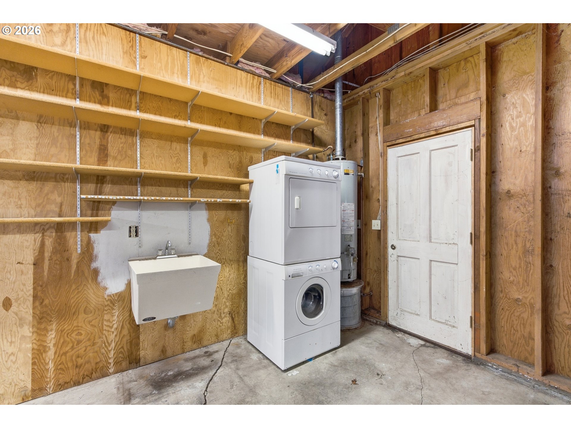 1610 Cal Young Rd Property Photo 46