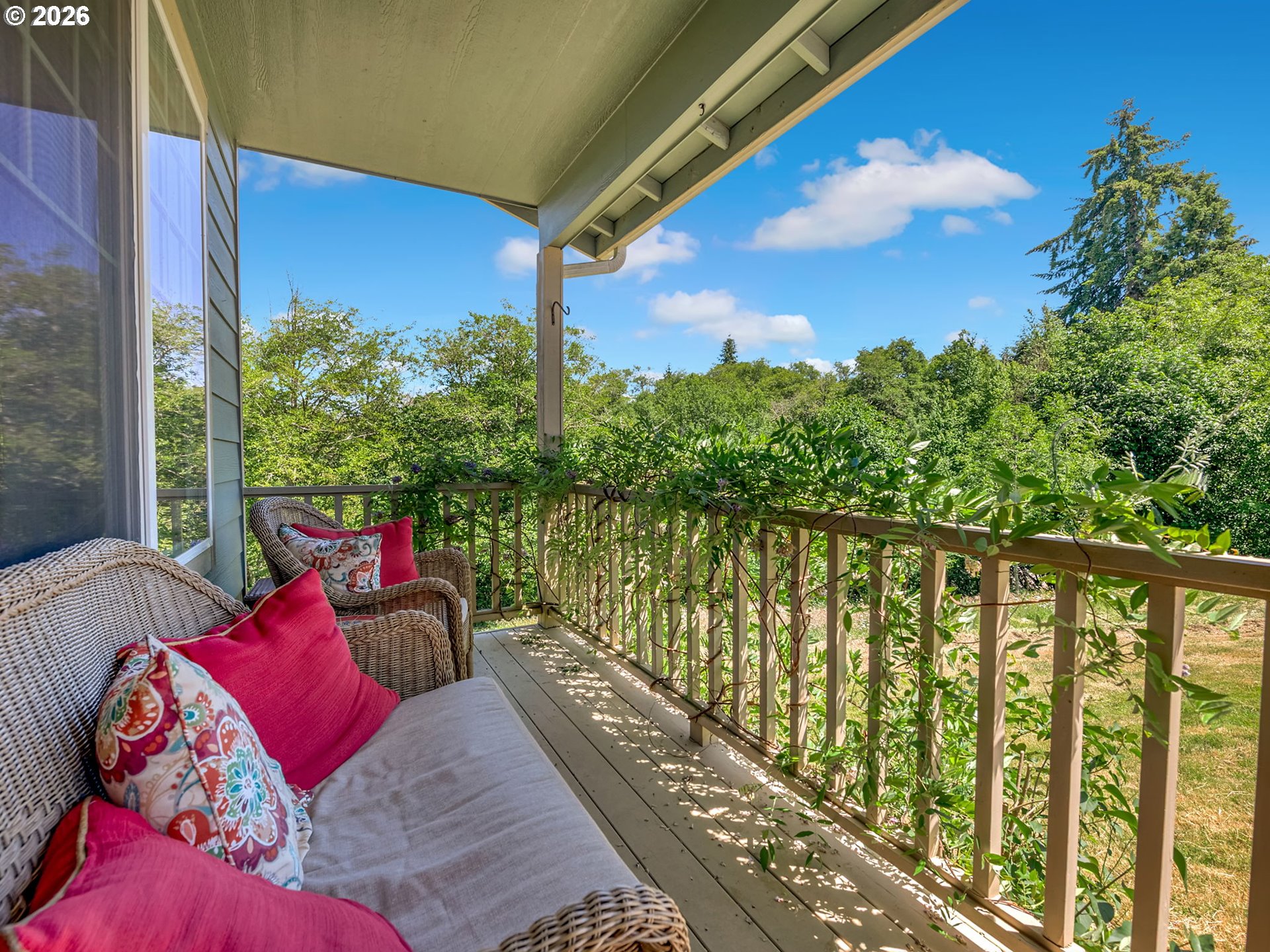 42047 Eddy Point Ln Property Photo 4