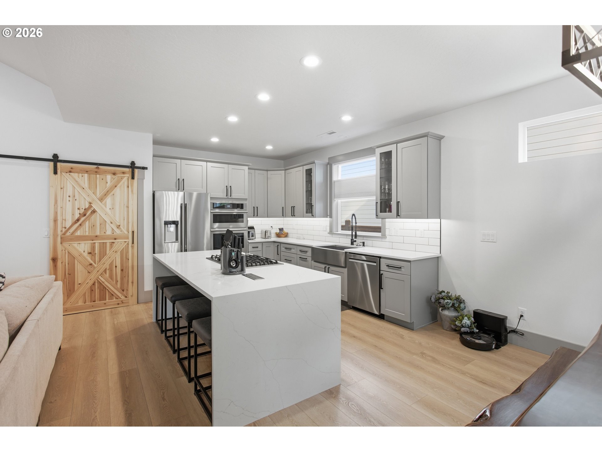 980 S 66th Pl Property Photo 17