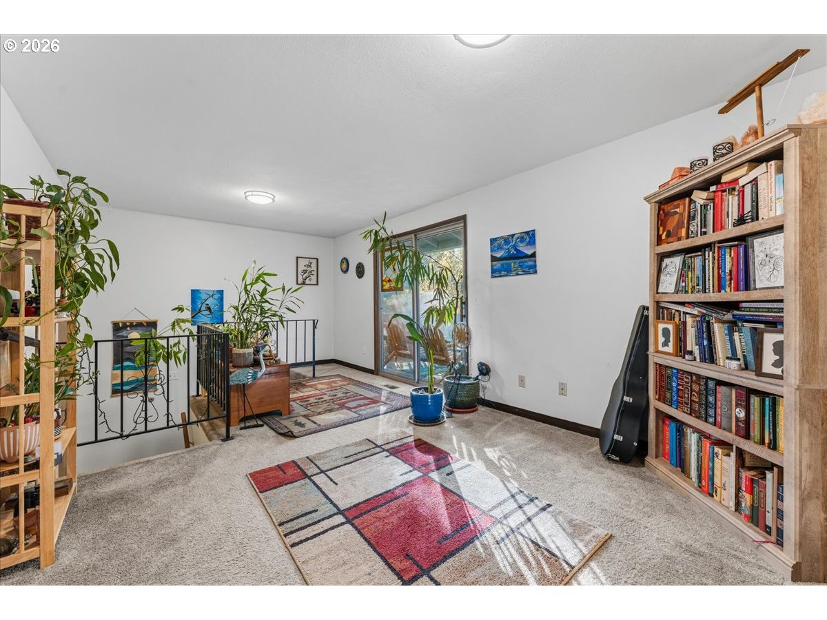 18040 Sw Salix Ridge St Property Photo 13