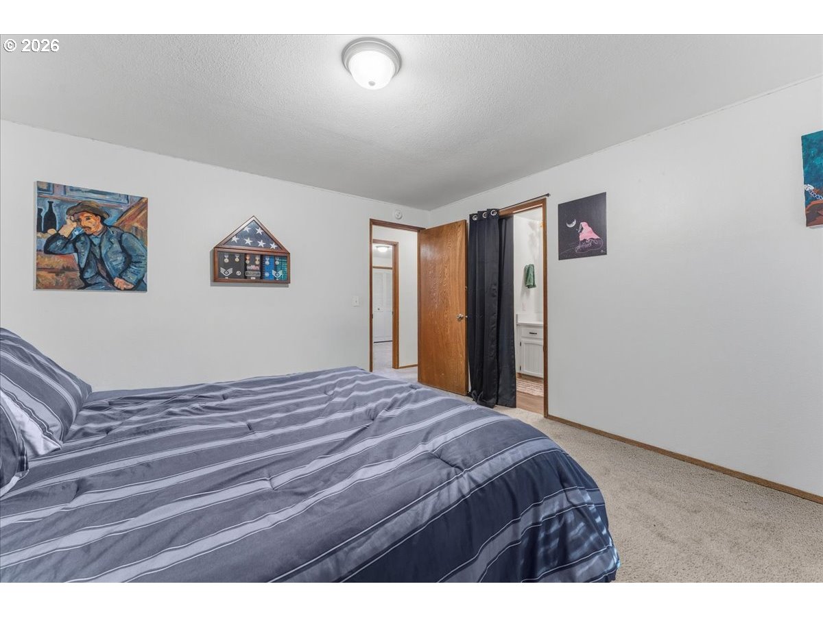 18040 Sw Salix Ridge St Property Photo 18