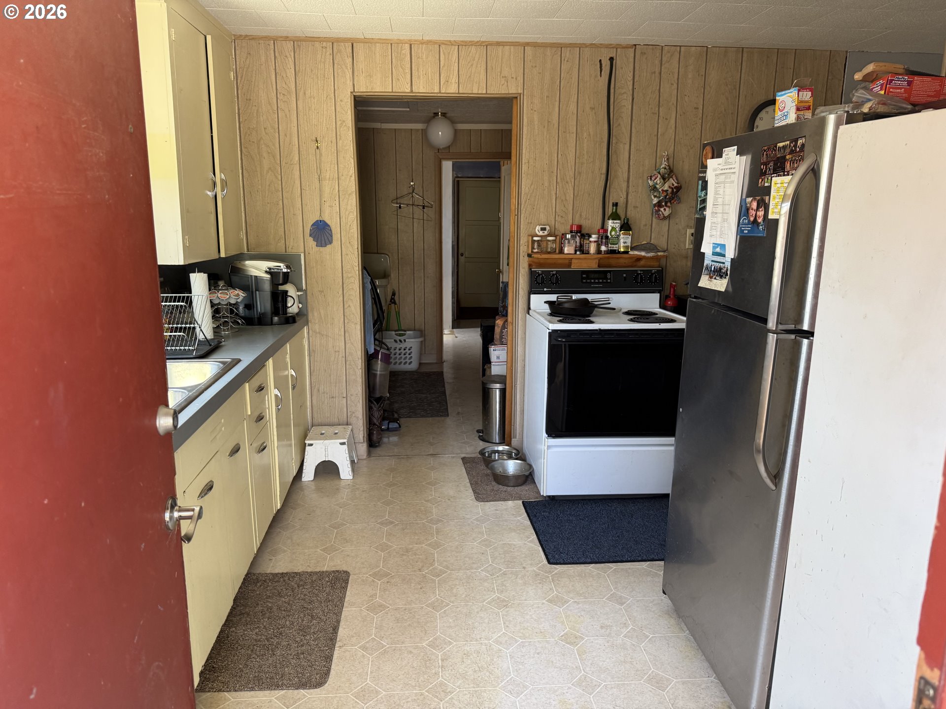 140 Poplar St Property Photo 18