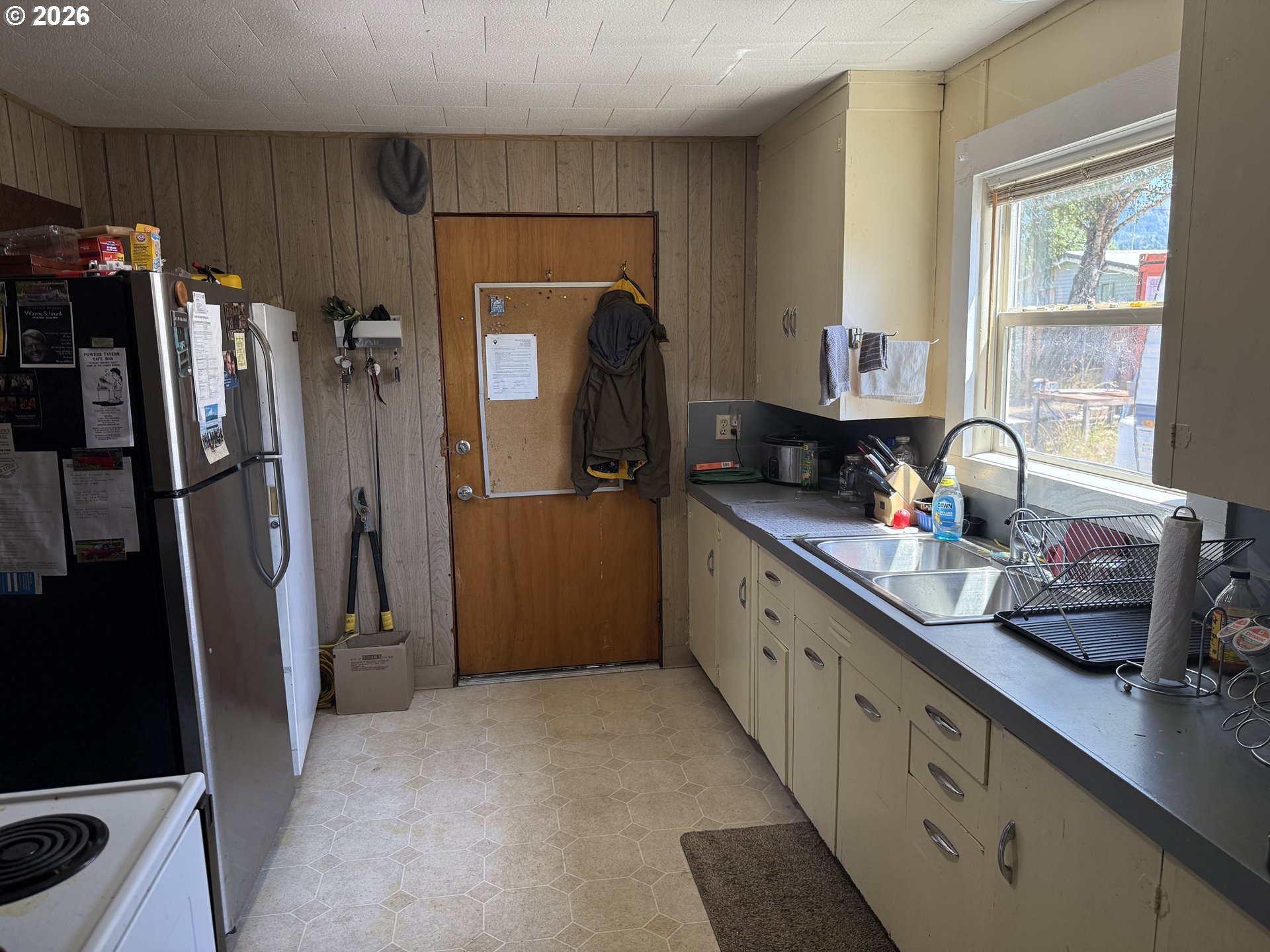 140 Poplar St Property Photo 19