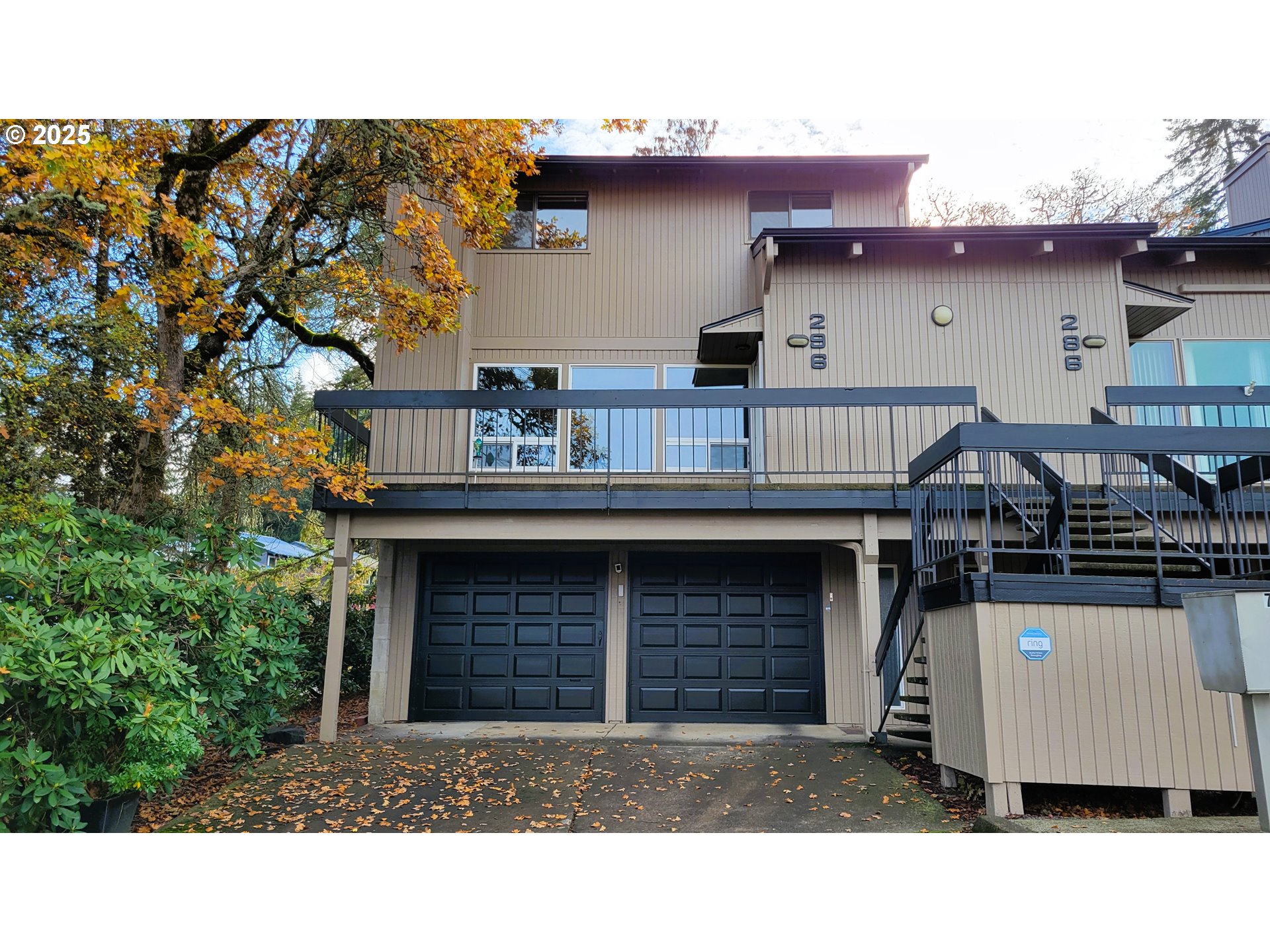 296 Woodridge Dr Property Photo 1
