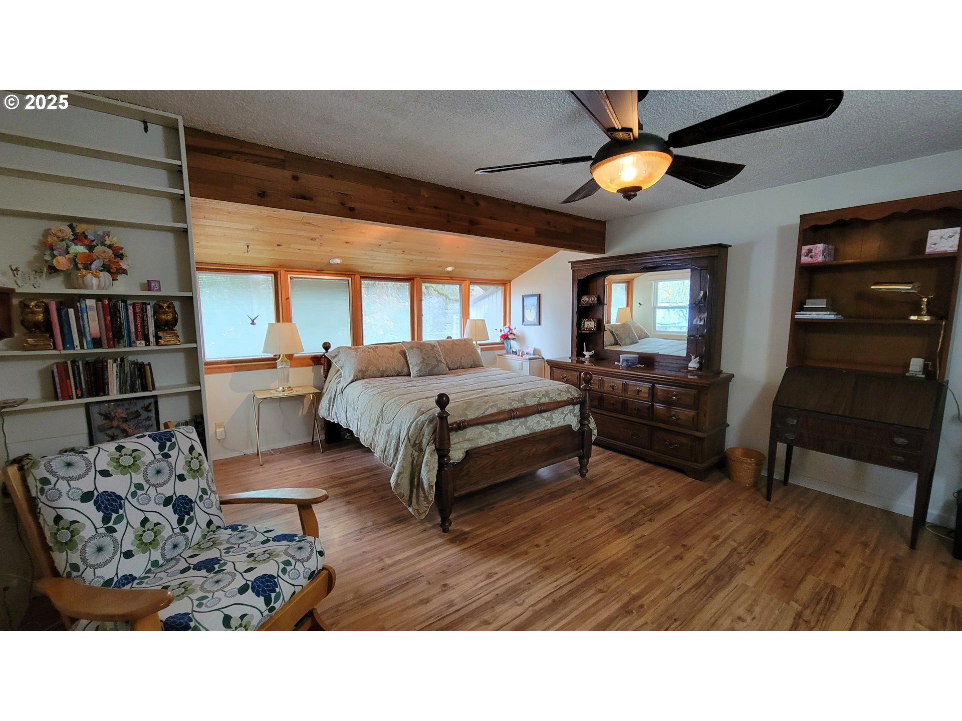 296 Woodridge Dr Property Photo 14