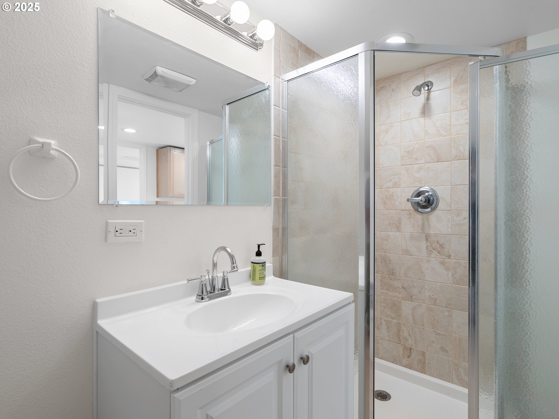 2311 Sw 6th Ave 8b Property Photo 6