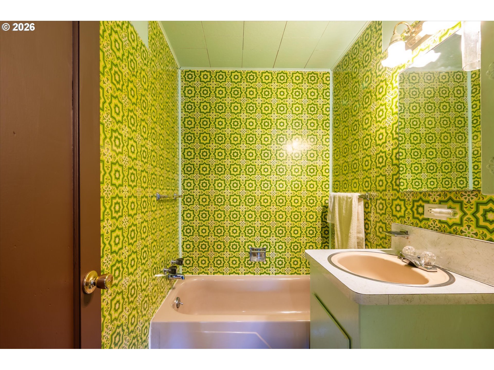 1726 Johnson St Property Photo 15