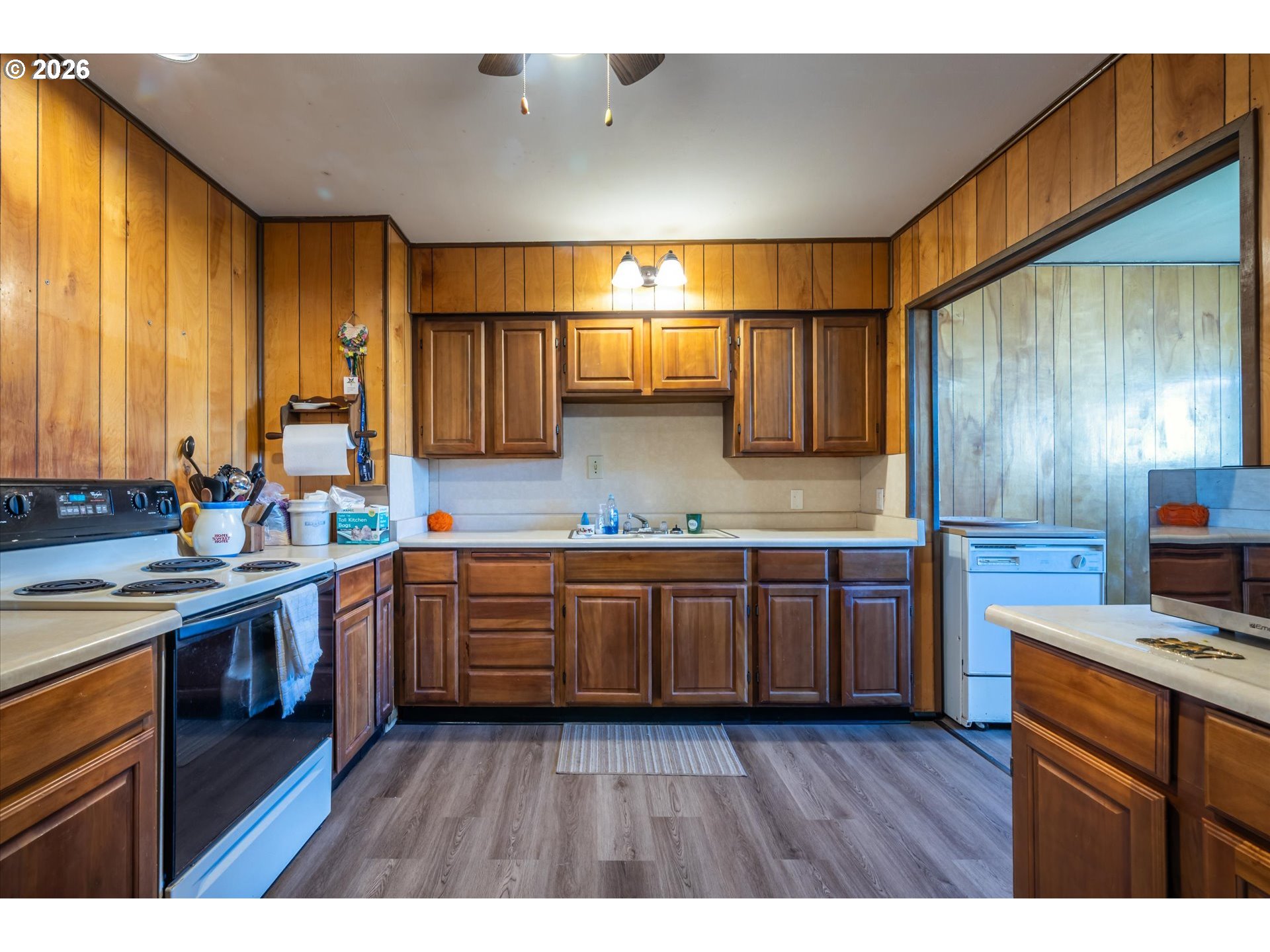 1726 Johnson St Property Photo 19