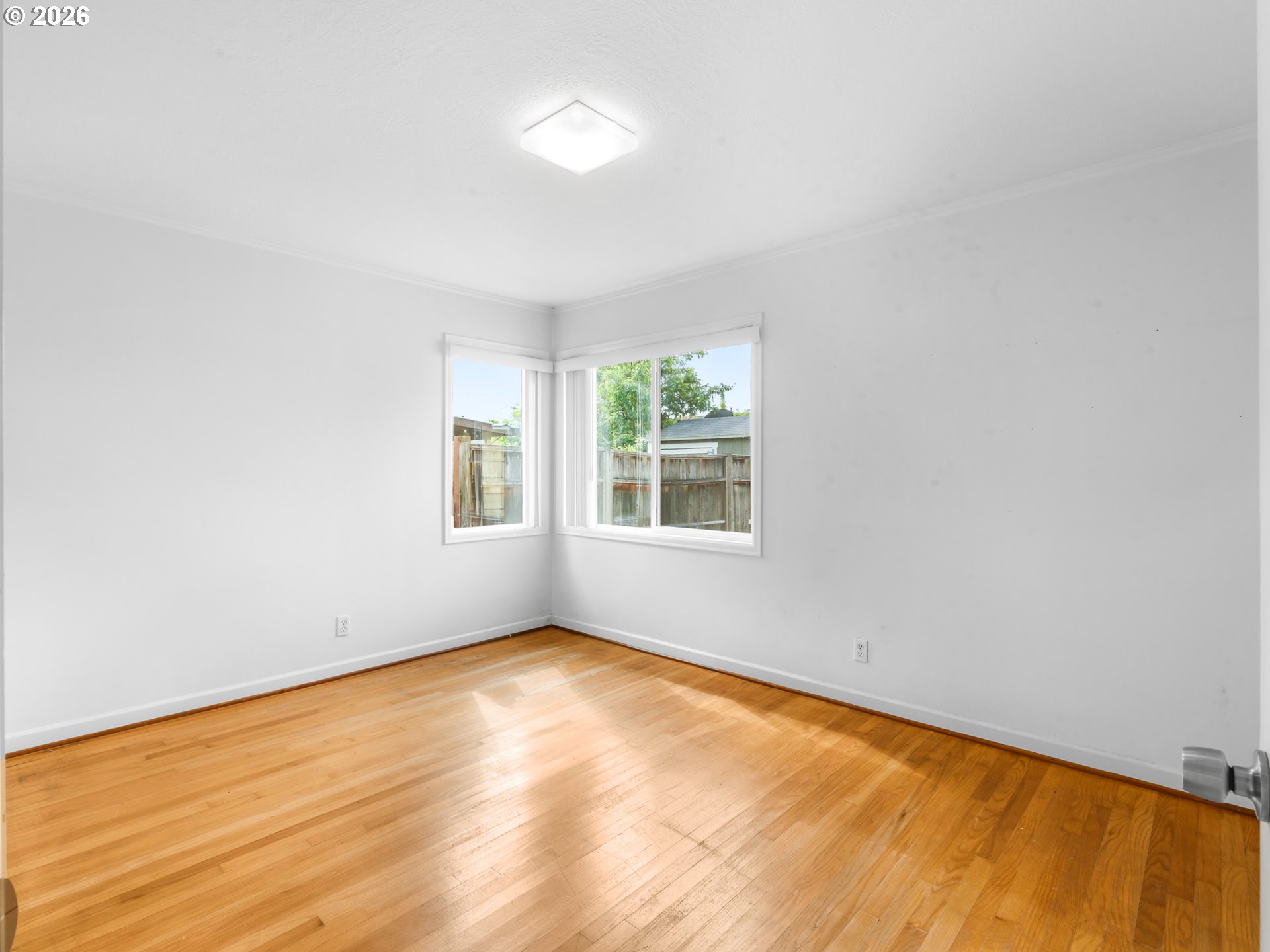 2040 N Rosa Parks Way Property Photo 7