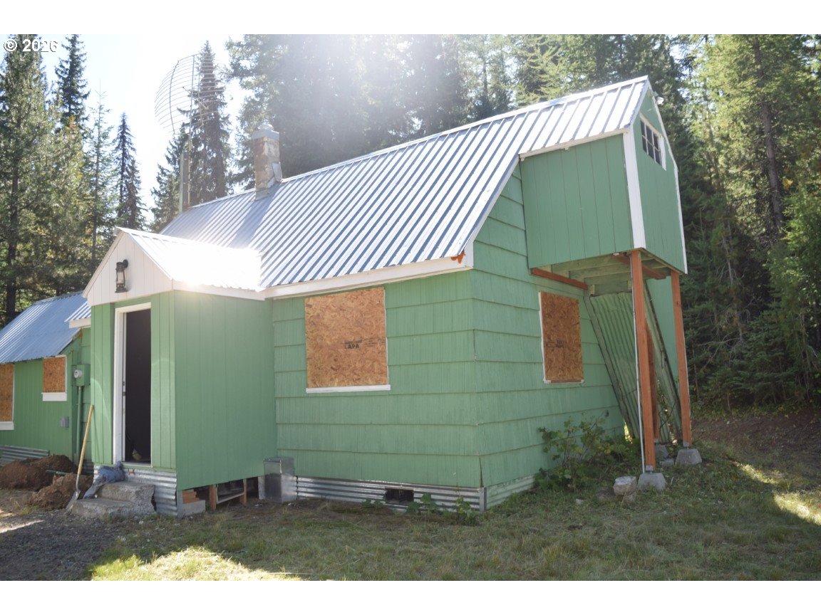 78056 Mcintyre Rd Property Photo 1