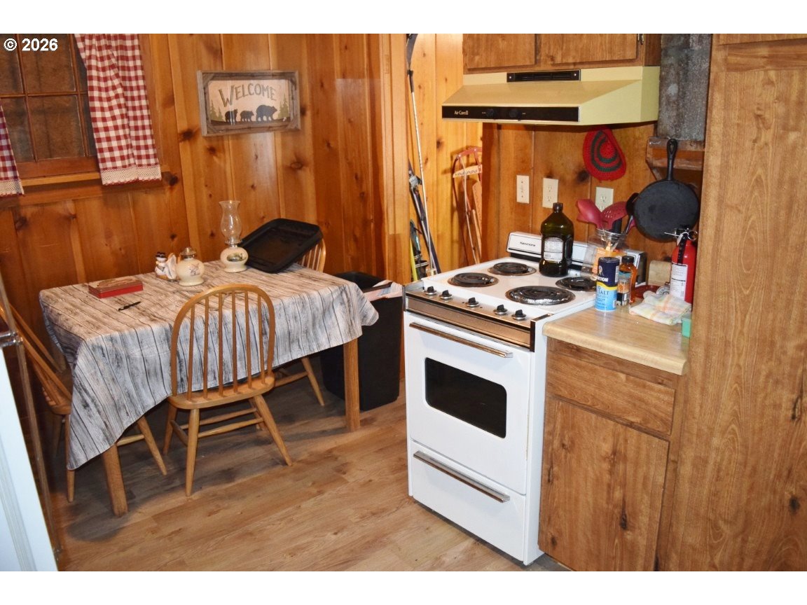 78056 Mcintyre Rd Property Photo 5