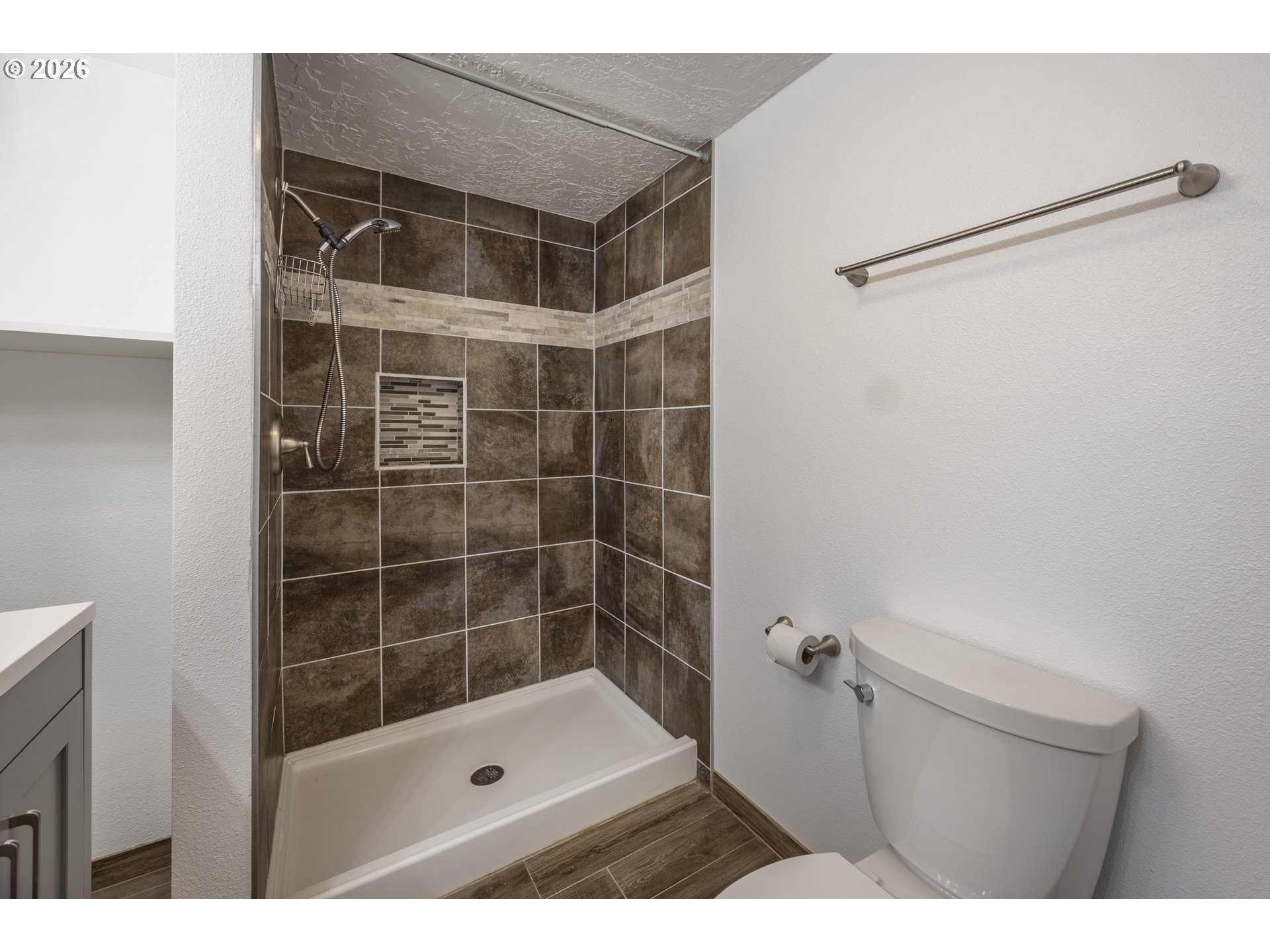 1842 Ne 19th St Property Photo 23