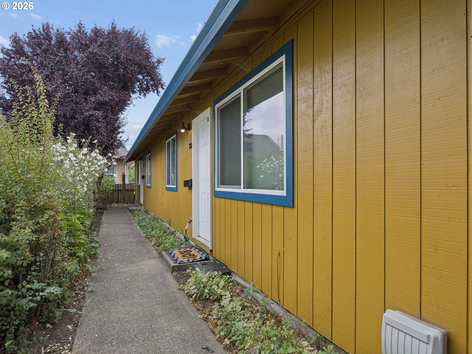 7322 N Albina Ave Property Photo 1