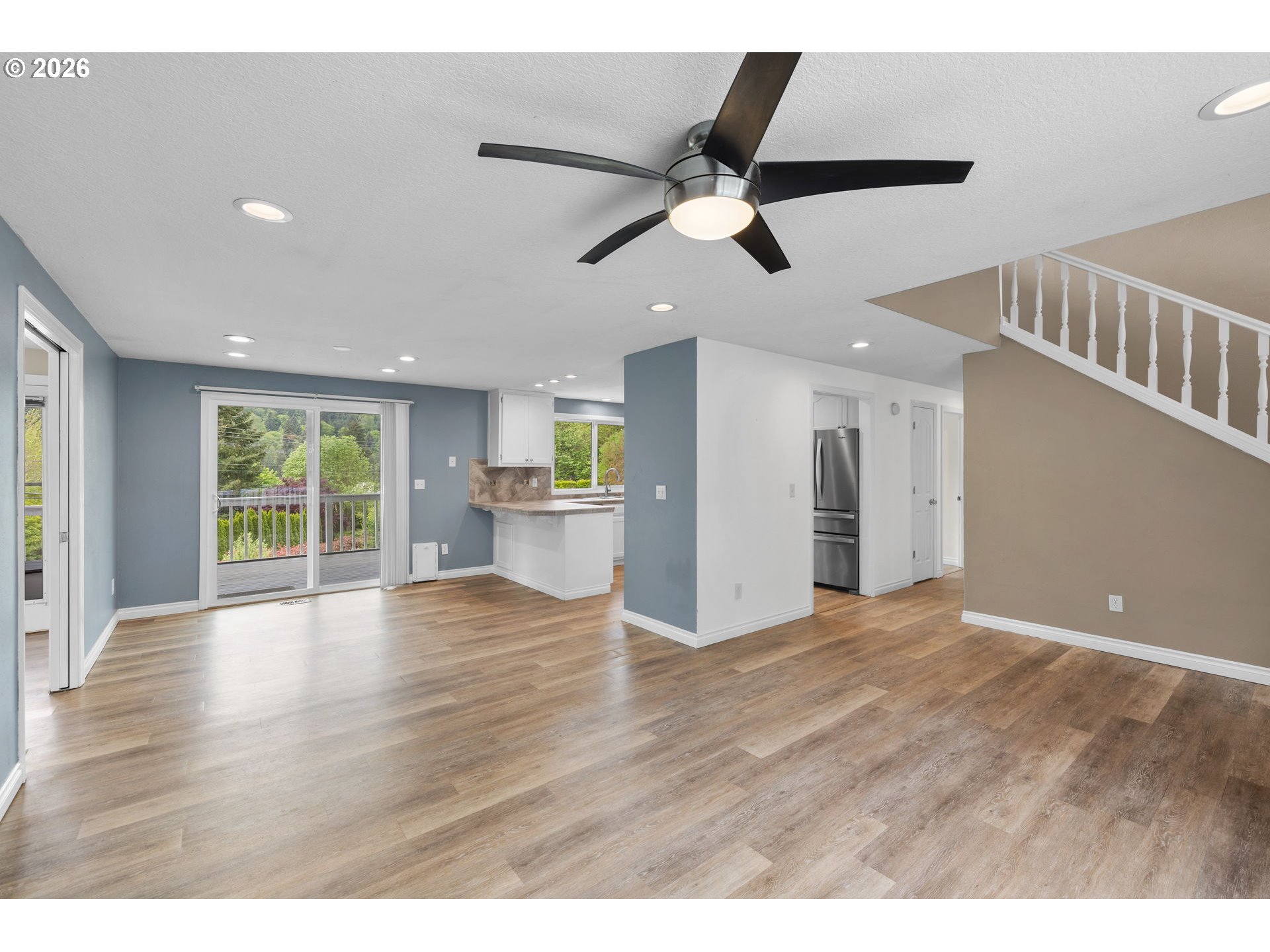 1730 Regency St Property Photo 10