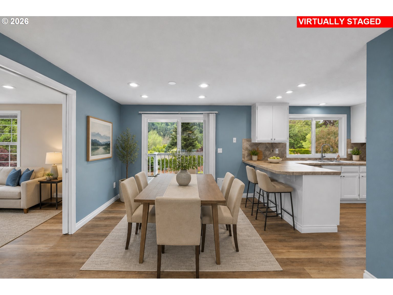 1730 Regency St Property Photo 11