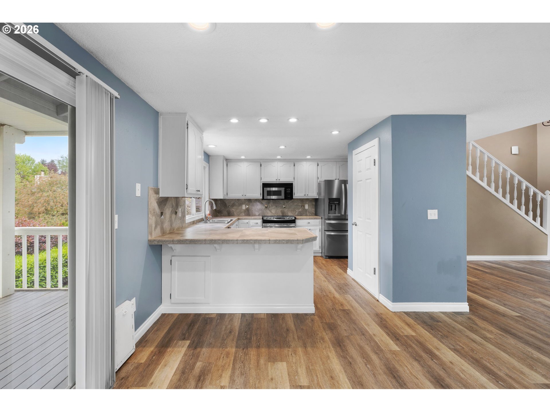 1730 Regency St Property Photo 12