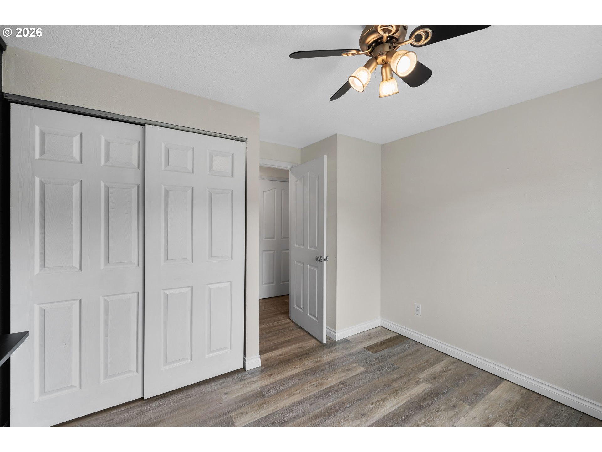 1730 Regency St Property Photo 21