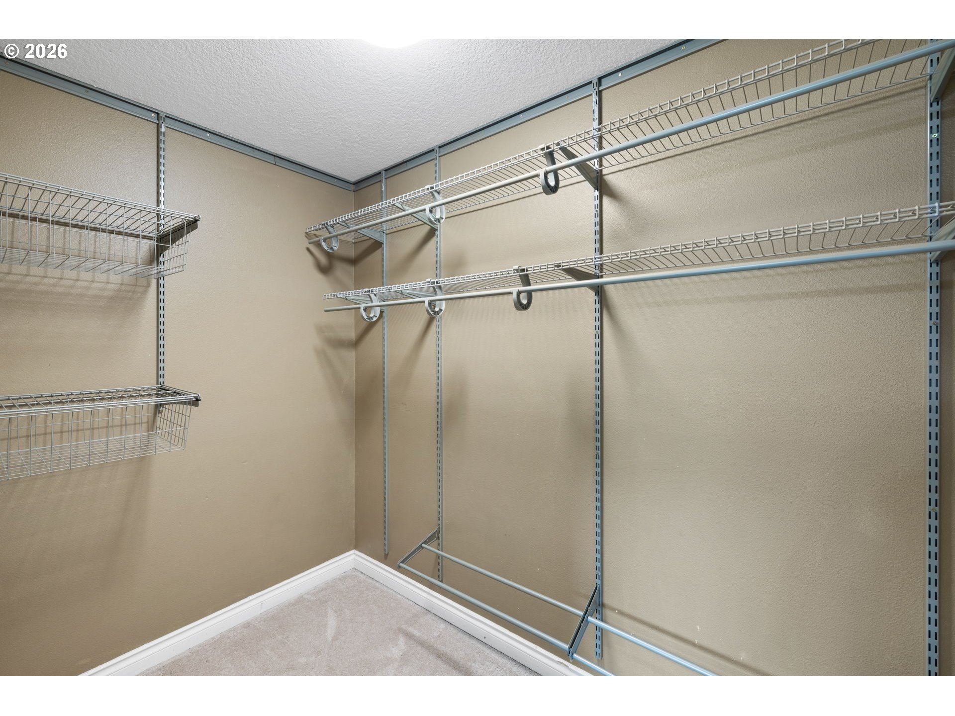 1730 Regency St Property Photo 24