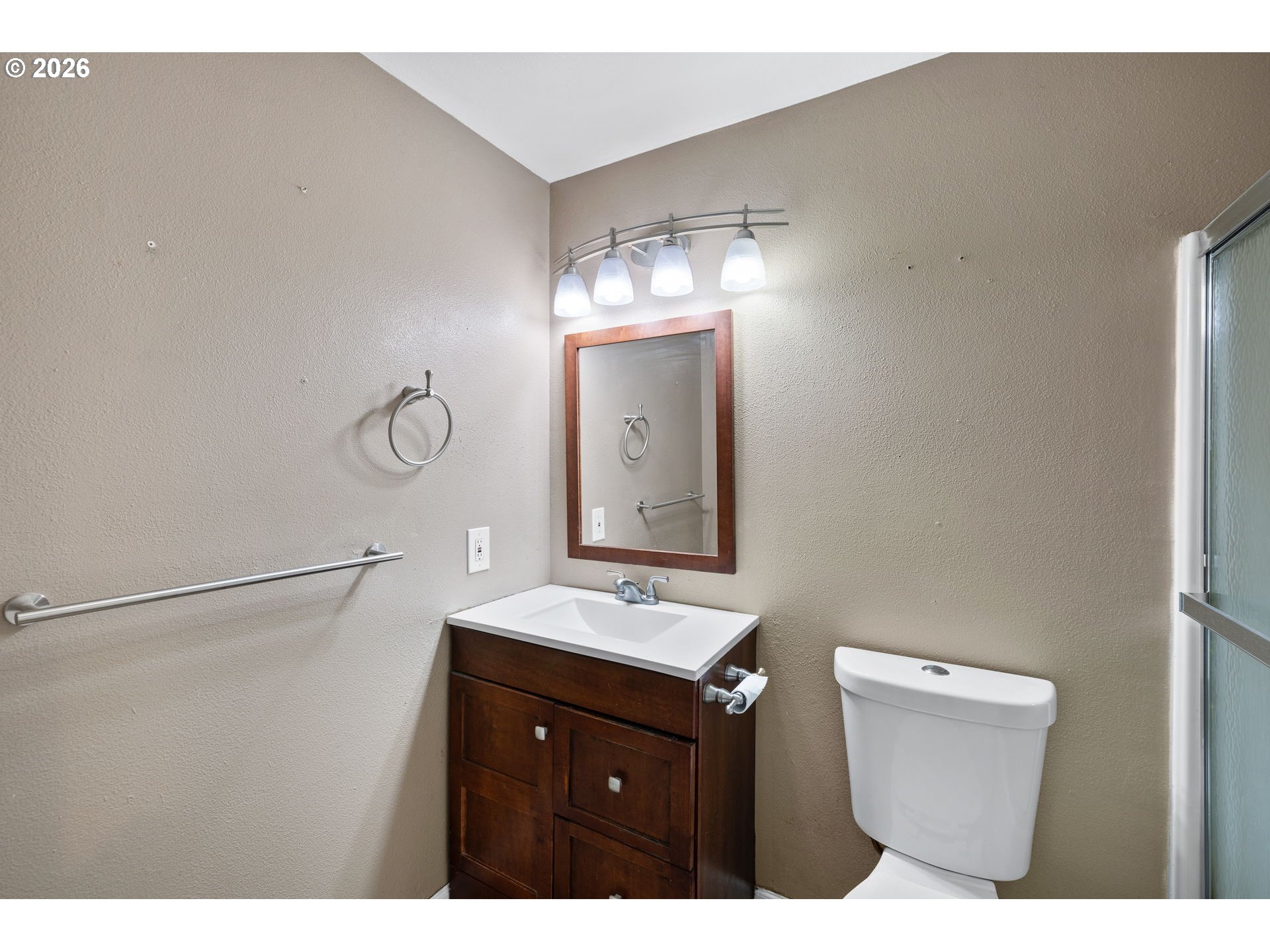 1730 Regency St Property Photo 25