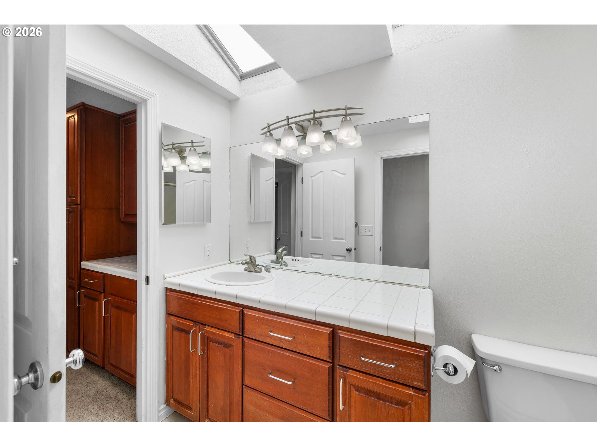 1730 Regency St Property Photo 32