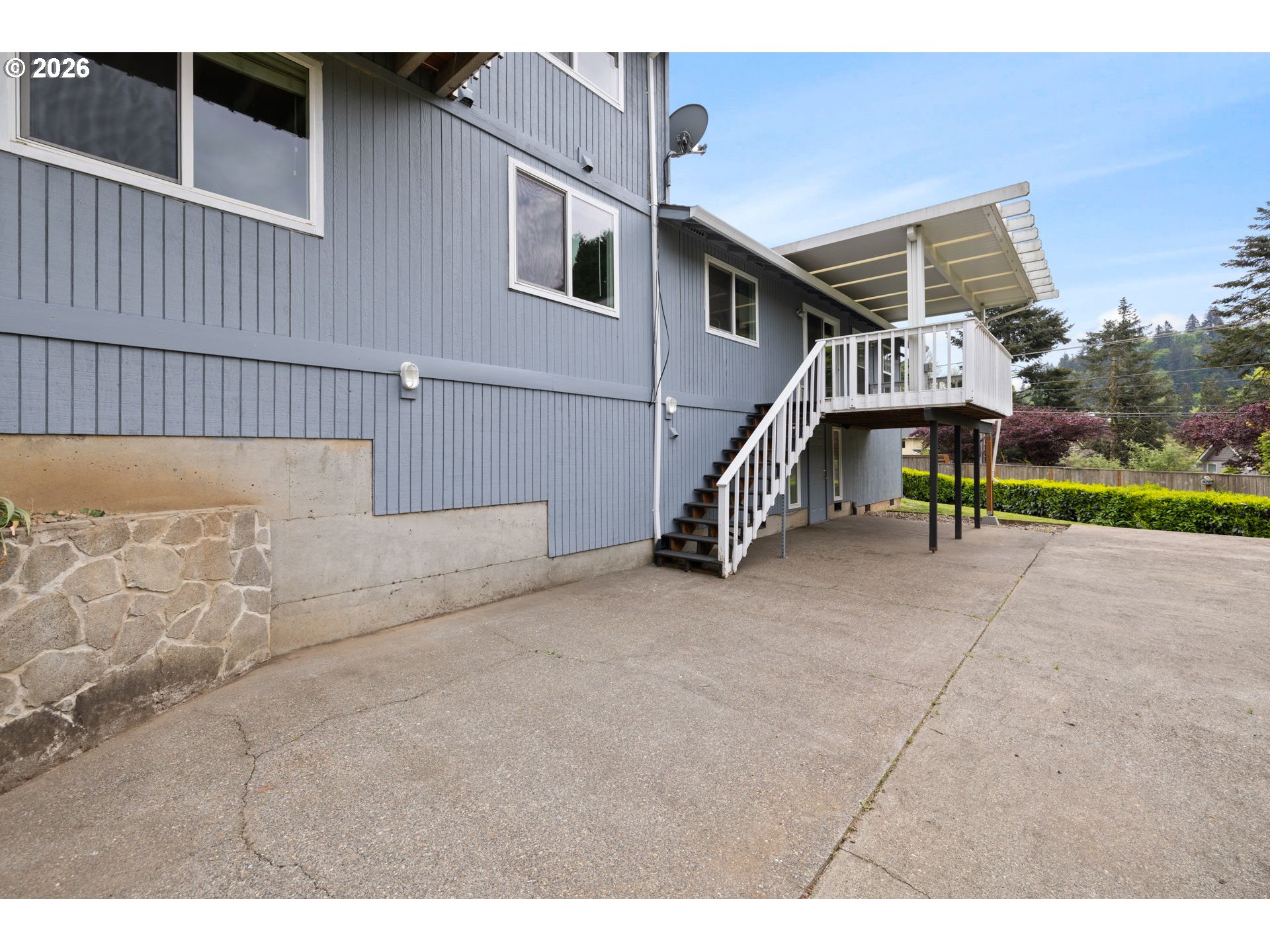 1730 Regency St Property Photo 42