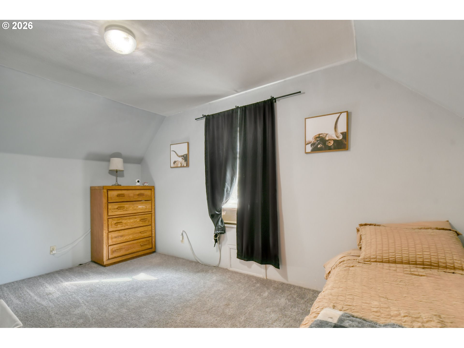 323 E Van Buren St Property Photo 17