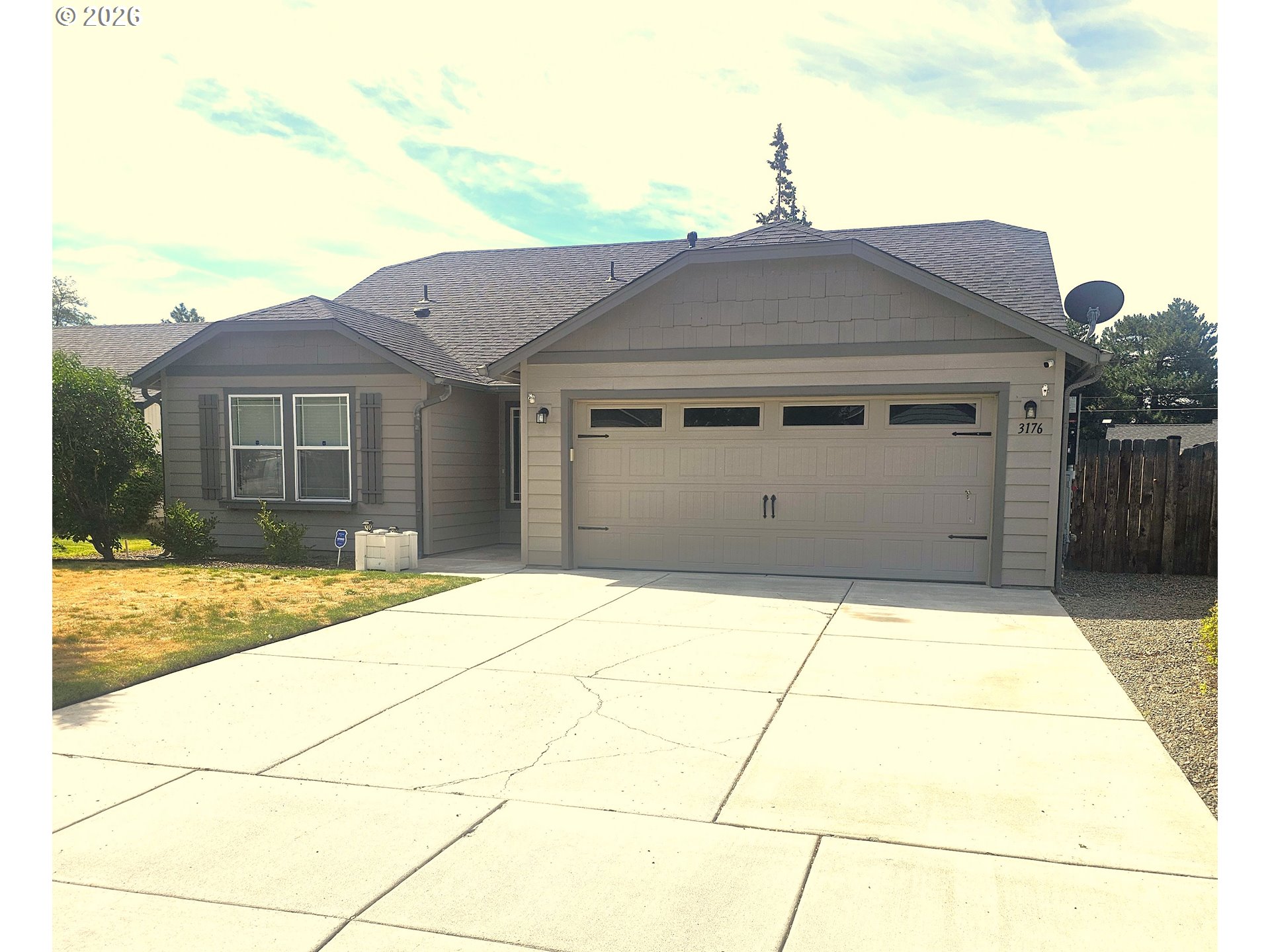 3176 Sw Evergreen Ave Property Photo 1