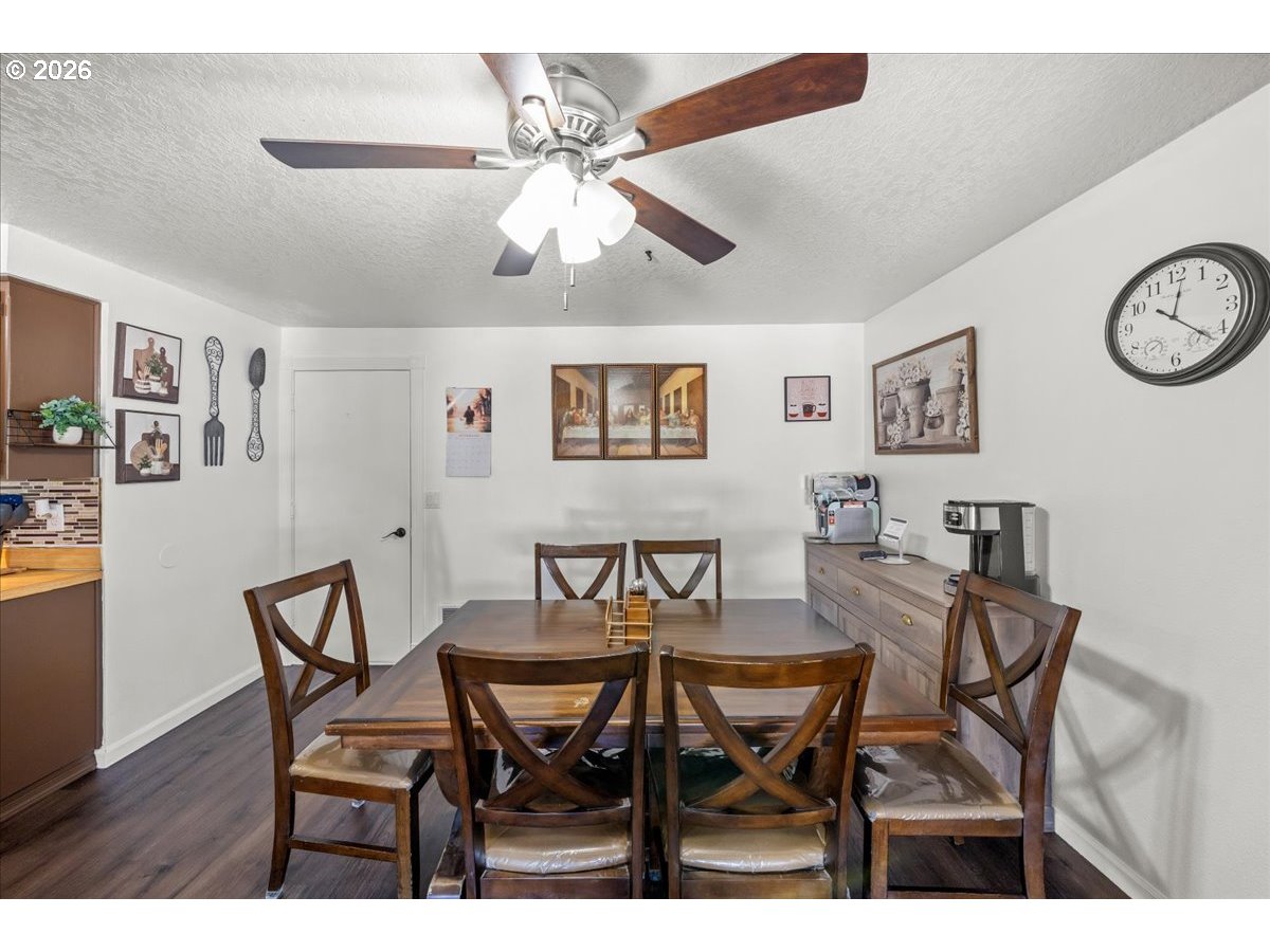2439 A St Property Photo 15