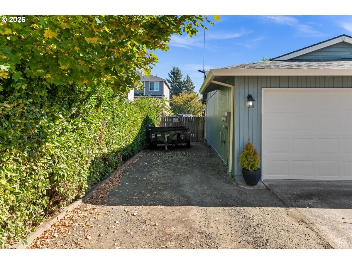 2439 A St Property Photo 22