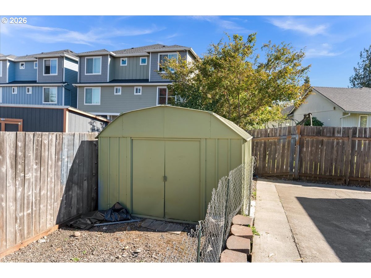 2439 A St Property Photo 25