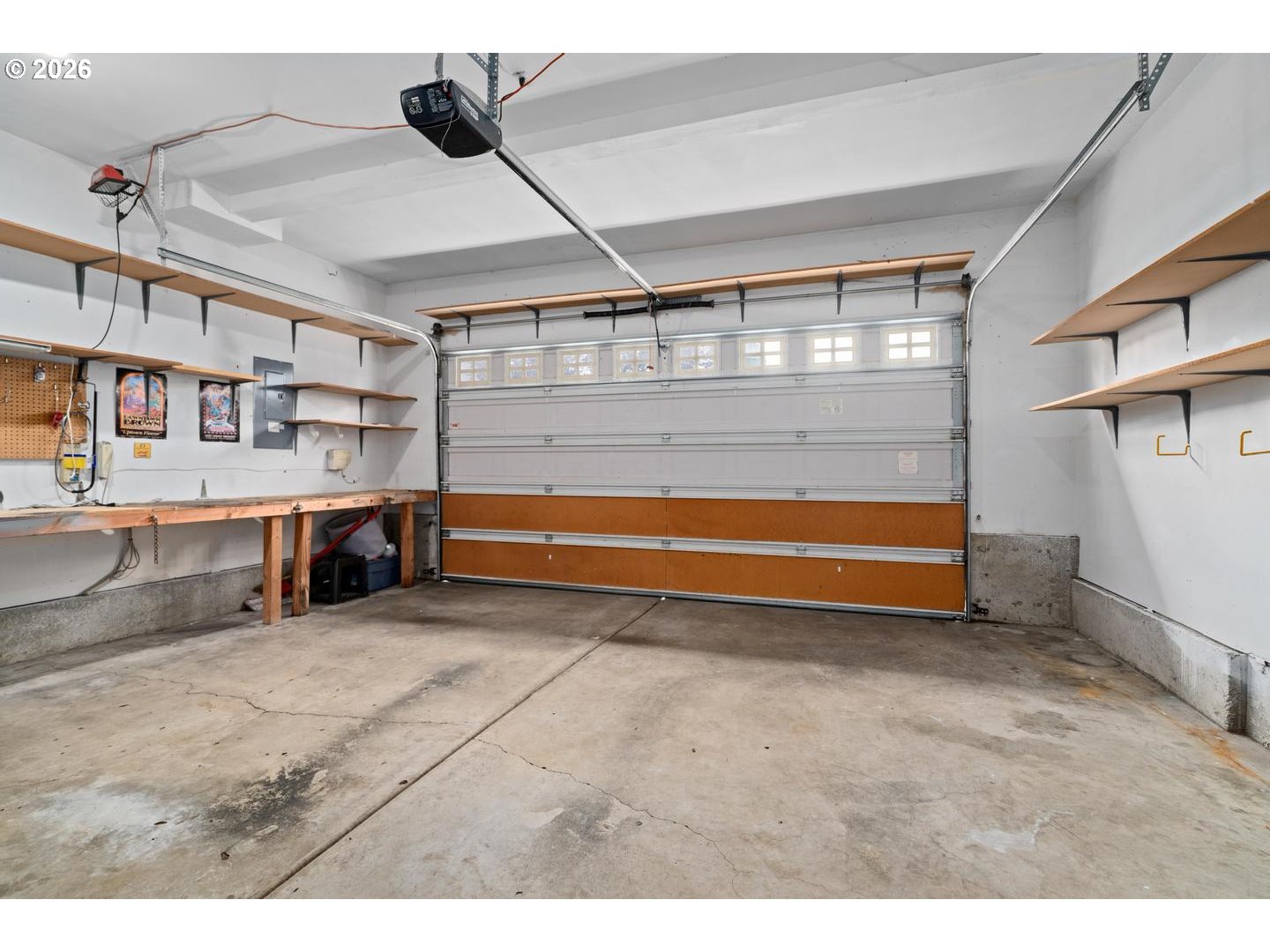 1753 Nw Wonderview Ave Property Photo 35