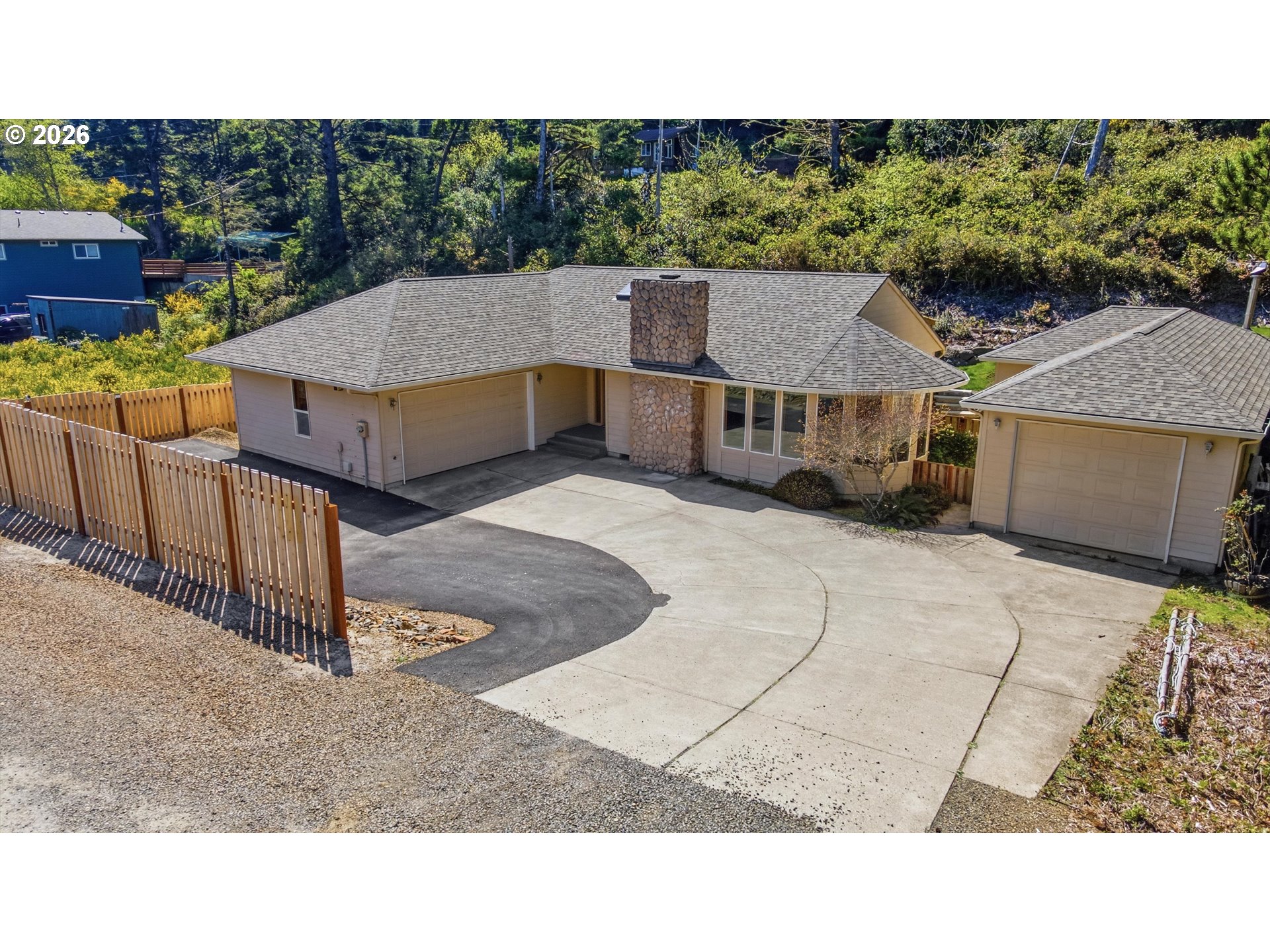 32650 Circle Dr Property Photo 3