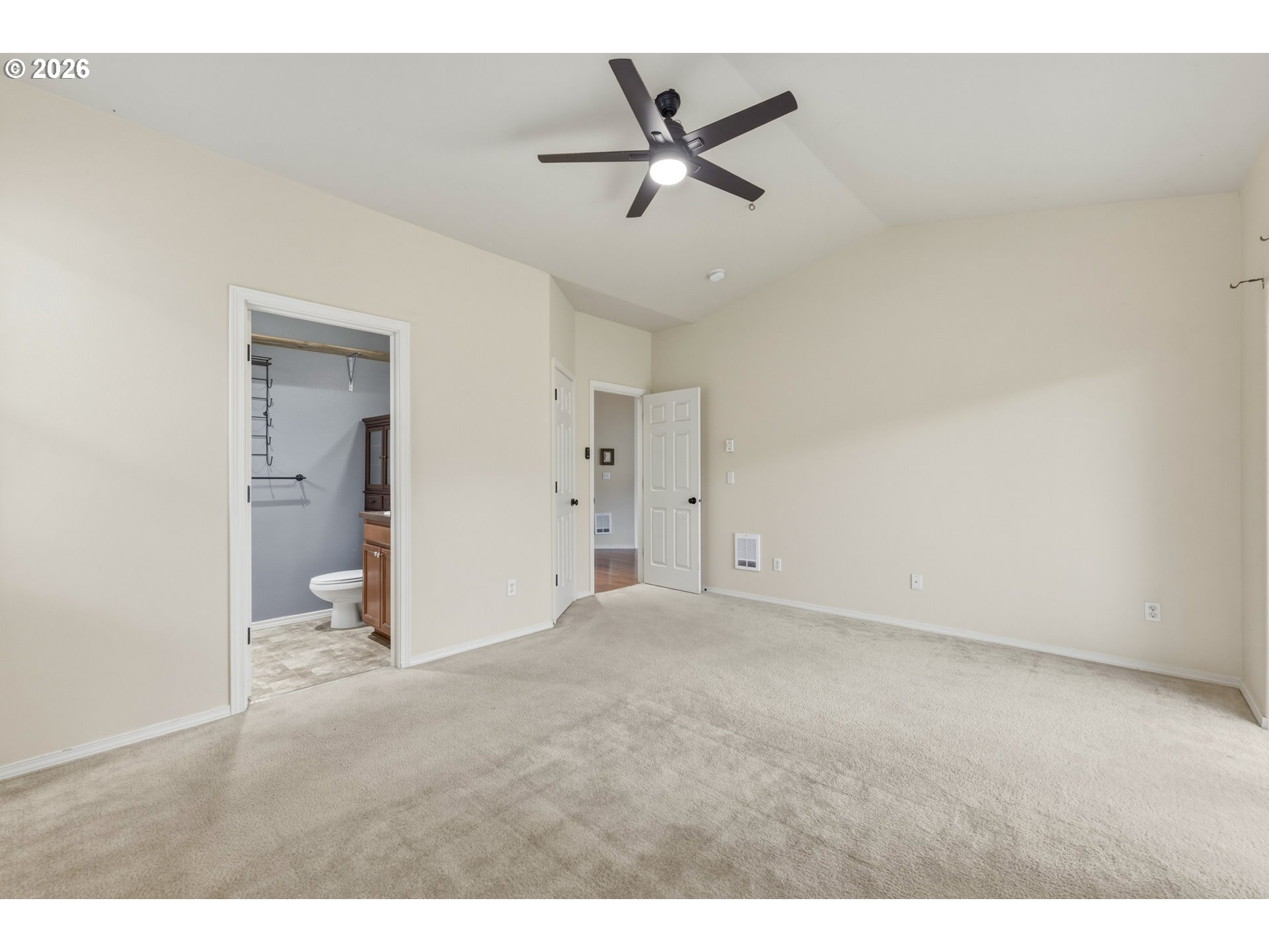 90 Glengate Loop Property Photo 25